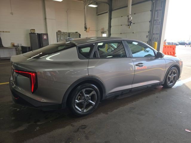 Used 2025 Kia K4 FWD image 4