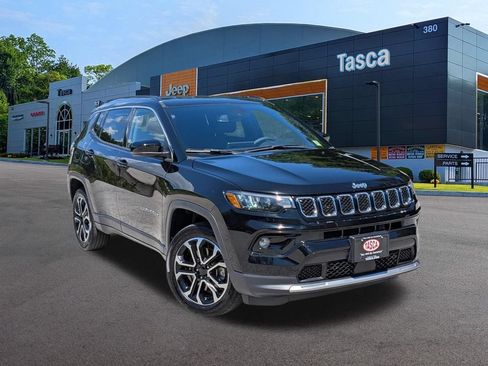 Used 2023 Jeep Compass Limited AWD/4WD image 1
