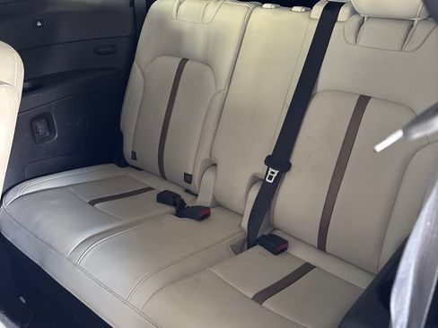 Certified 2024 MAZDA CX-90 Plug-In Hybrid w/ Premium Plus AWD/4WD image 7