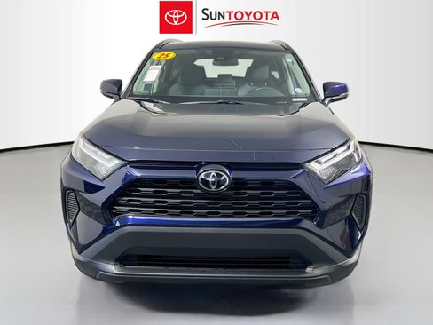 Used 2025 Toyota RAV4 XLE w/ Convenience Package FWD image 10