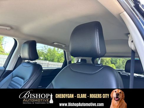 Used 2023 Ford Edge SEL AWD/4WD image 19
