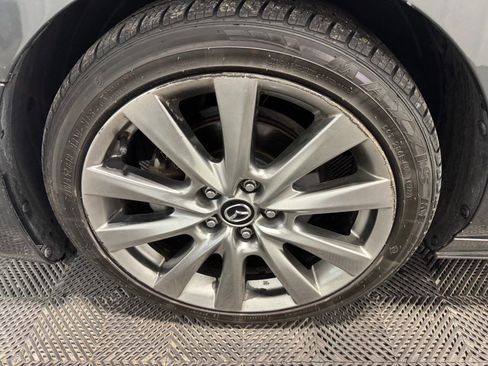 Used 2020 MAZDA MAZDA3 Premium AWD 4dr Sedan image 35