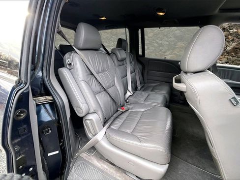 Used 2010 Honda Odyssey EX-L image 24