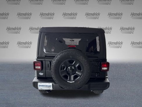 Used 2026 Jeep Wrangler Sport image 8