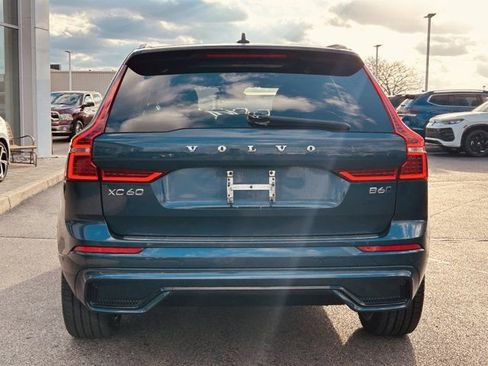 Used 2022 Volvo XC60 B6 R-Design w/ Advanced Package AWD/4WD image 6