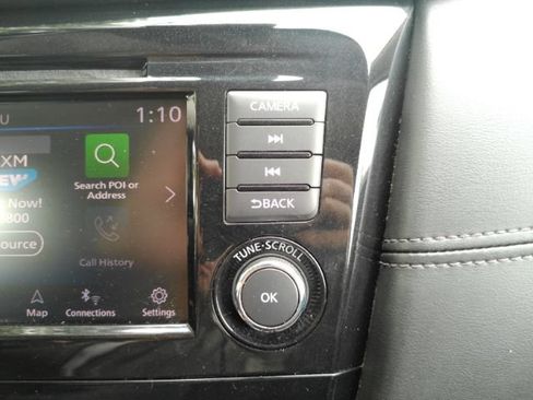 Used 2020 Nissan Rogue SL FWD image 48