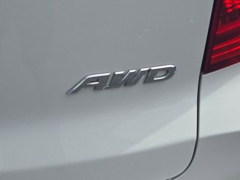 Used 2023 Honda Passport EX-L image 8