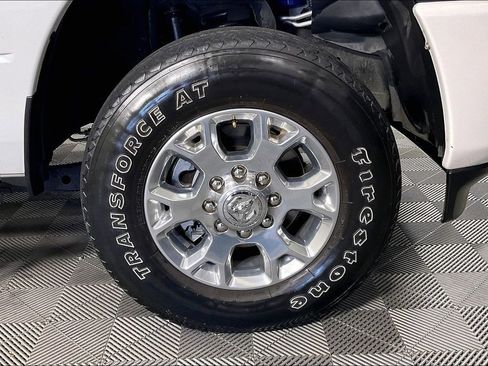 Used 2024 RAM 2500 Laramie image 11