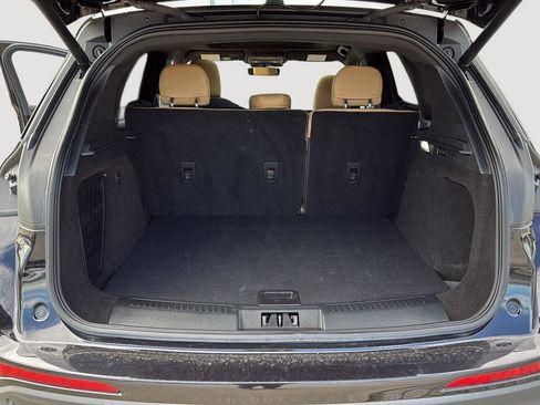 Used 2021 Lincoln Corsair Reserve image 24