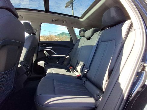 Certified 2025 Audi Q5 Premium Plus w/ Premium Plus image 20