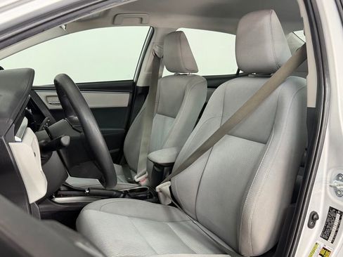 Used 2016 Toyota Corolla LE FWD image 41