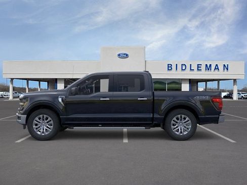 New 2026 Ford F150 XLT w/ XLT Chrome Appearance Package AWD/4WD image 3