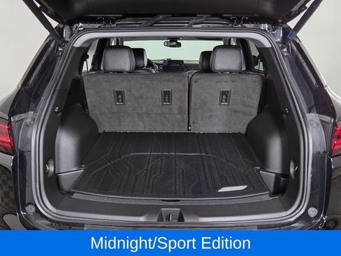 Used 2024 Chevrolet Blazer LT w/ Convenience Package image 11