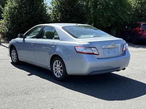 Used 2010 Toyota Camry Hybrid FWD image 4