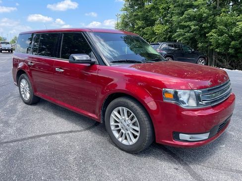 Used 2019 Ford Flex SEL w/ Equipment Group 202A FWD image 2