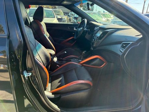 Used 2017 Hyundai Veloster Turbo w/ Tech Package 02 FWD image 10