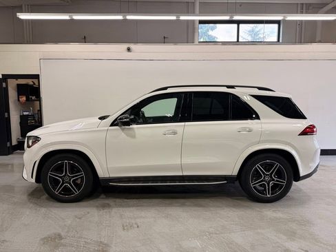 Used 2022 Mercedes-Benz GLE 350 4MATIC image 2