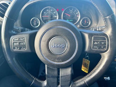 Used 2013 Jeep Wrangler Unlimited Sahara w/ Connectivity Group image 16