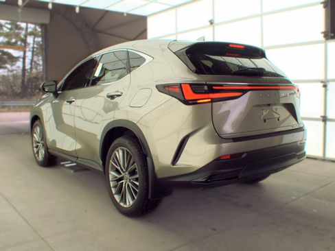 Used 2022 Lexus NX 350 AWD w/ Premium Package image 11