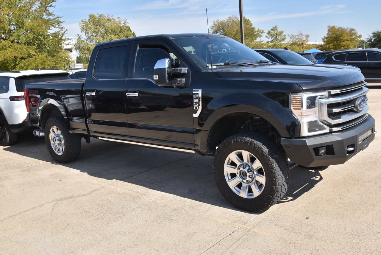 Used 2022 Ford F250 Platinum w/ FX4 Off-Road Package AWD/4WD image 4