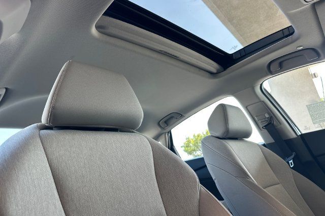Certified 2025 Honda Accord SE image 18