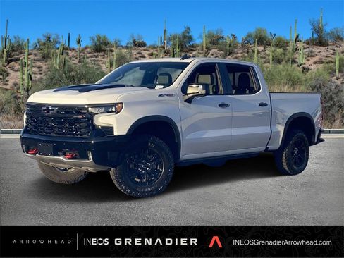 Used 2023 Chevrolet Silverado 1500 ZR2 w/ Technology Package image 1