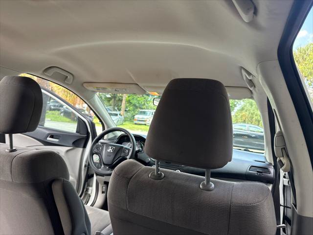 Used 2013 Honda CR-V LX image 17