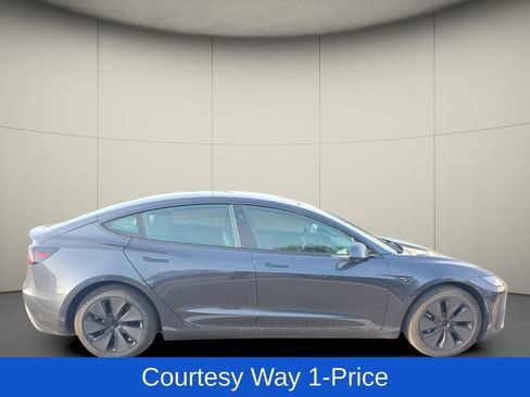Used 2026 Tesla Model 3 RWD image 10