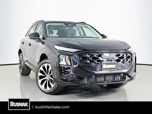 New 2026 Audi Q3 quattro 2.0T AWD/4WD image 1