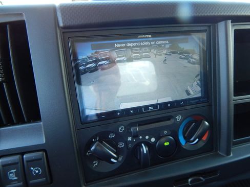 Used 2024 Chevrolet Low Cab Forward 5500HD RWD image 25