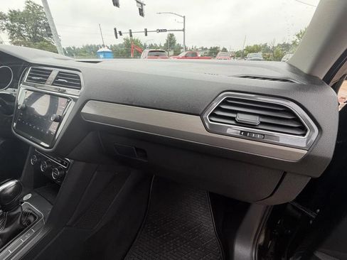 Used 2022 Chevrolet Malibu LT FWD image 14