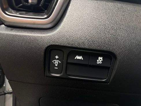 Used 2021 Kia Sorento LX image 24