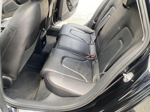 Used 2016 Audi A4 2.0T Premium image 14