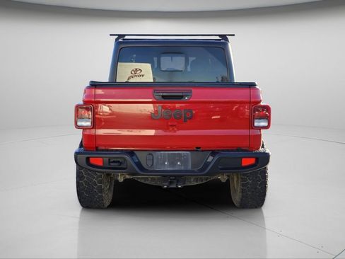 Used 2021 Jeep Gladiator Sport image 20