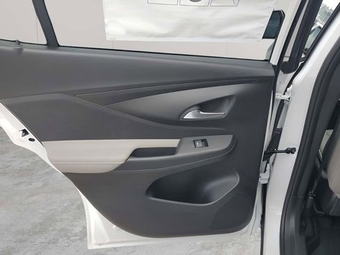 New 2026 Buick Envista Avenir image 17