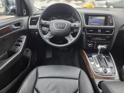 Used 2016 Audi Q5 2.0T Premium Plus w/ Technology Package image 21