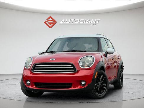 Used 2013 MINI Cooper Countryman FWD image 1