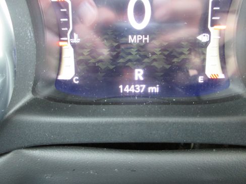 Used 2023 Jeep Gladiator Sport AWD/4WD image 22