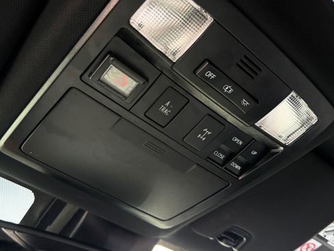 Used 2021 Toyota Tacoma TRD Pro image 38