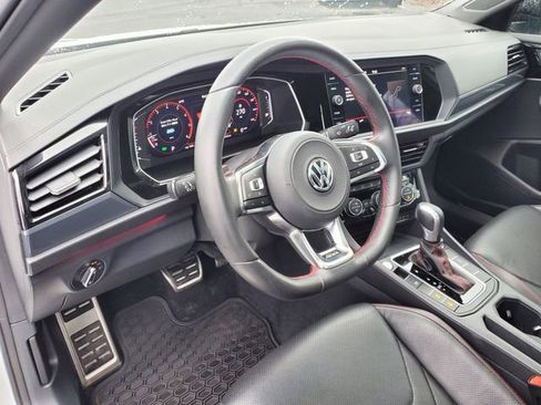 Used 2021 Volkswagen Jetta GLI Autobahn image 16