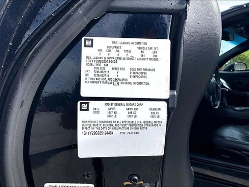 Used 2002 Chevrolet Corvette Coupe image 16