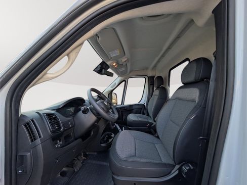 New 2026 RAM ProMaster 2500 w/ Premium Convenience Group FWD image 11