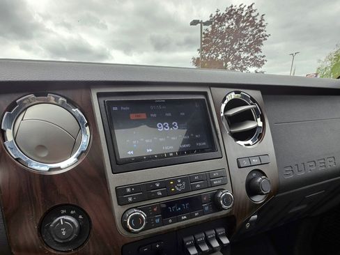 Used 2011 Ford F350 Lariat w/ Chrome Pkg AWD/4WD image 12