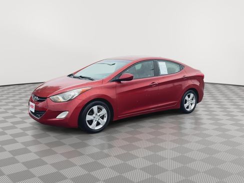 Used 2012 Hyundai Elantra GLS w/ Preferred Pkg 3 FWD image 4