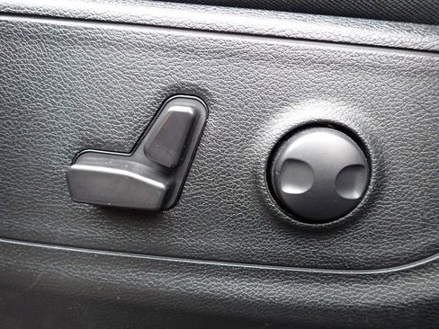 Certified 2023 RAM 1500 Big Horn image 20