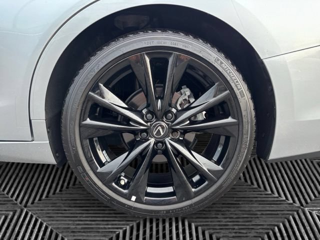 Used 2025 Lexus ES 350 F Sport w/ Accessory Package (Z2) FWD image 31