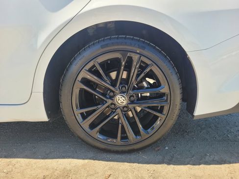 Used 2025 Toyota Camry SE FWD image 37