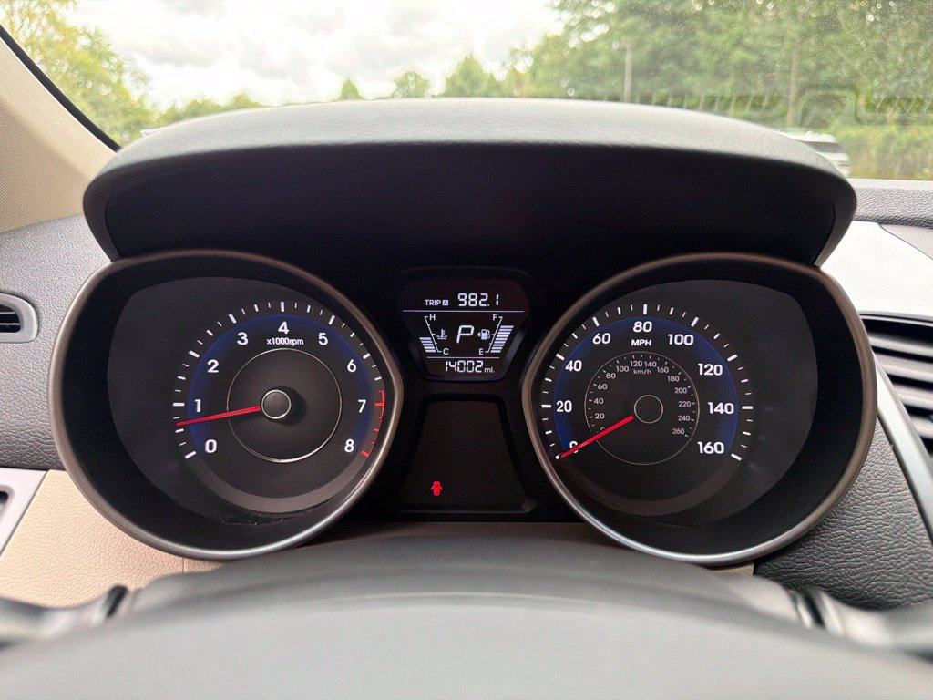 Used 2016 Hyundai Elantra SE FWD image 20