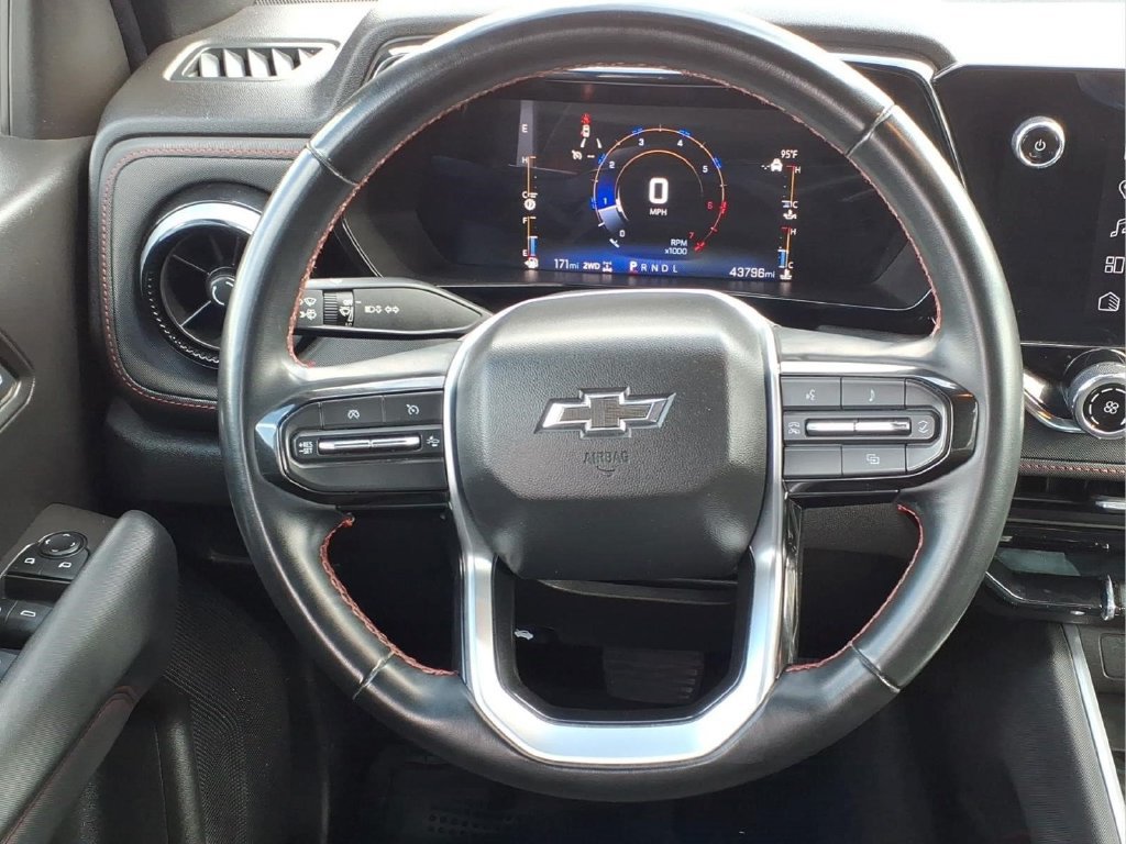 Used 2023 Chevrolet Colorado Z71 w/ Advanced Trailering Package AWD/4WD image 20
