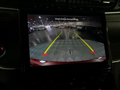 Used 2025 Jeep Grand Cherokee Limited 4xe image 19